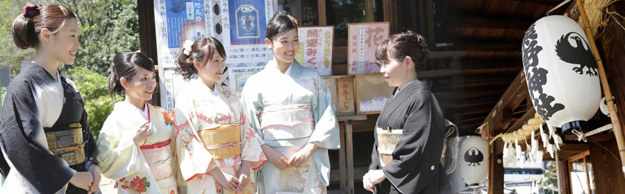 写真:川越熊野神社・挨拶を交わす親族友人達