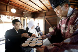 写真: 神前結婚式のシーン3